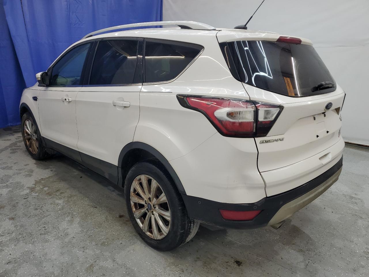 1FMCU9J94HUA59538 2017 Ford Escape Titanium