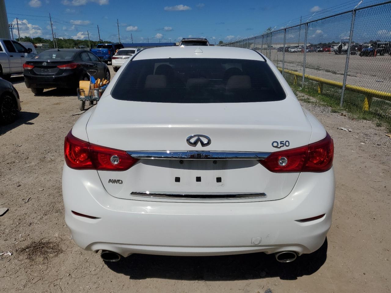 JN1BV7AR2FM414854 2015 Infiniti Q50 Base