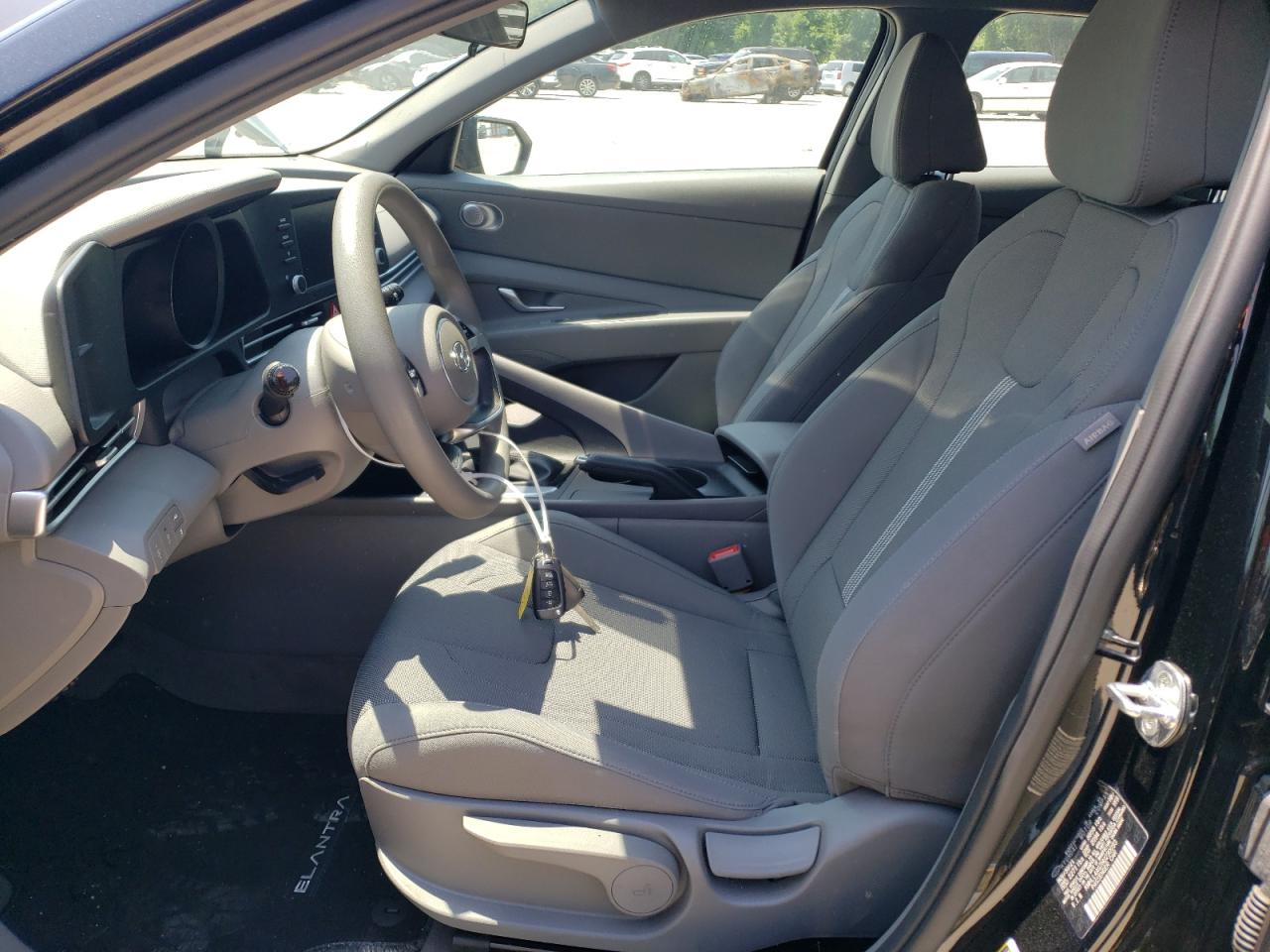 KMHLL4AG7NU290093 2022 Hyundai Elantra Se