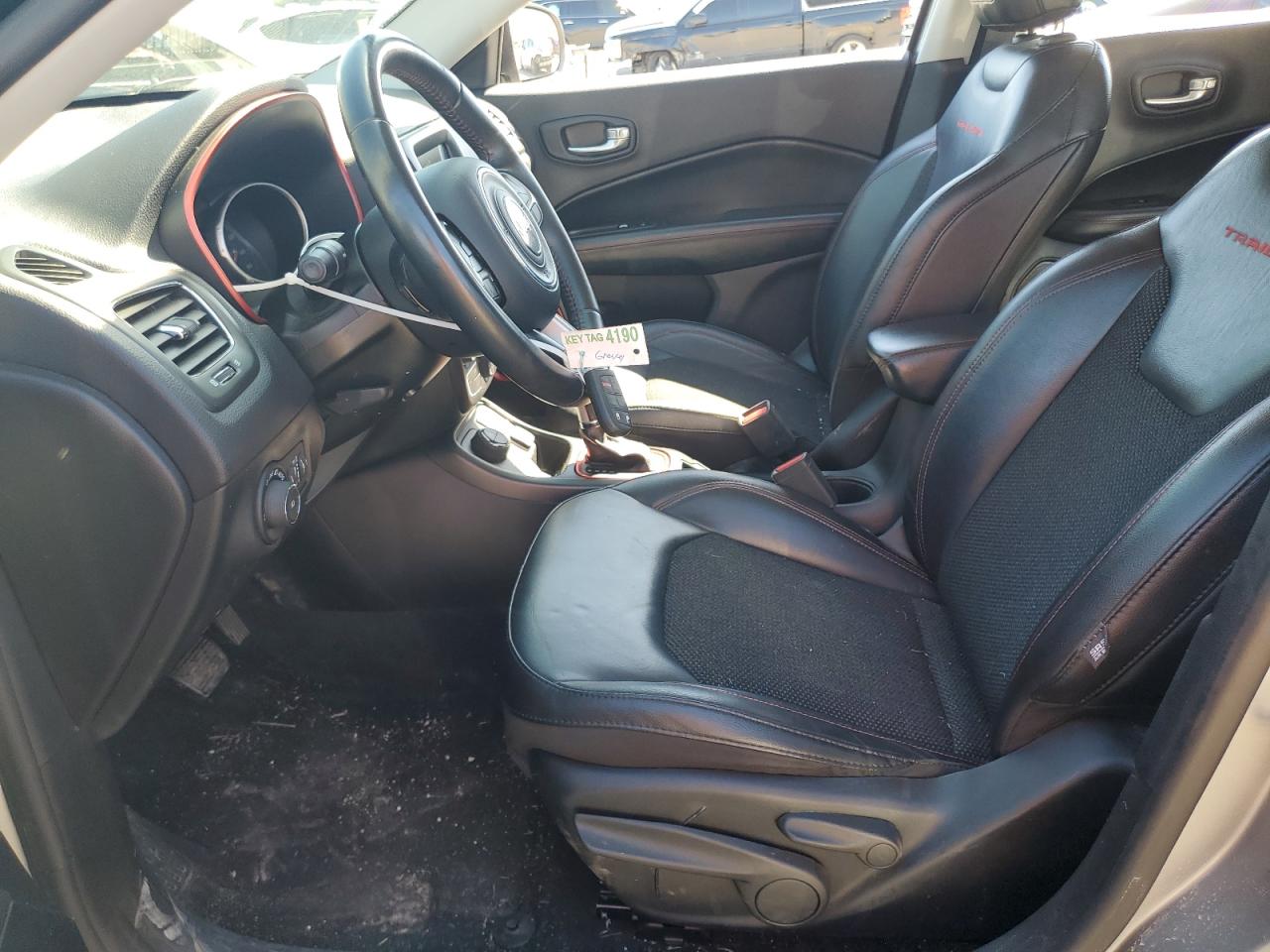 3C4NJDDB0KT721544 2019 Jeep Compass Trailhawk