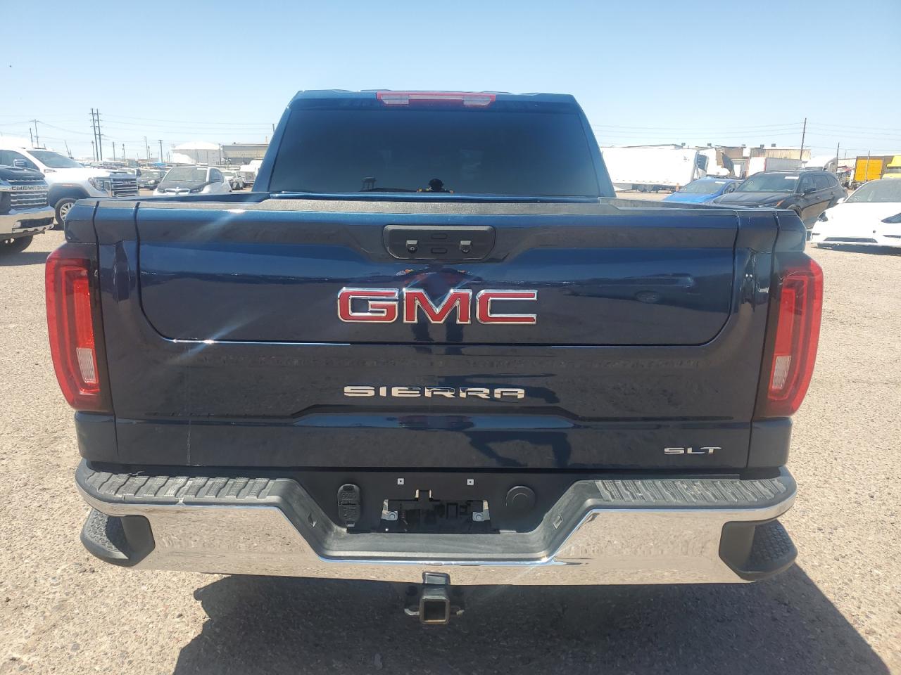 3GTUUDED6NG653086 2022 GMC Sierra K1500 Slt