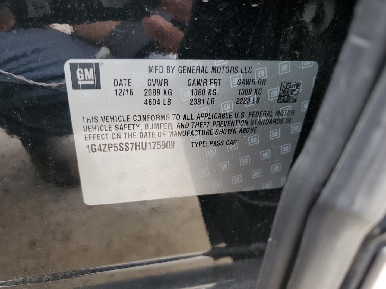 1G4ZP5SS7HU175909 2017 Buick Lacrosse Essence