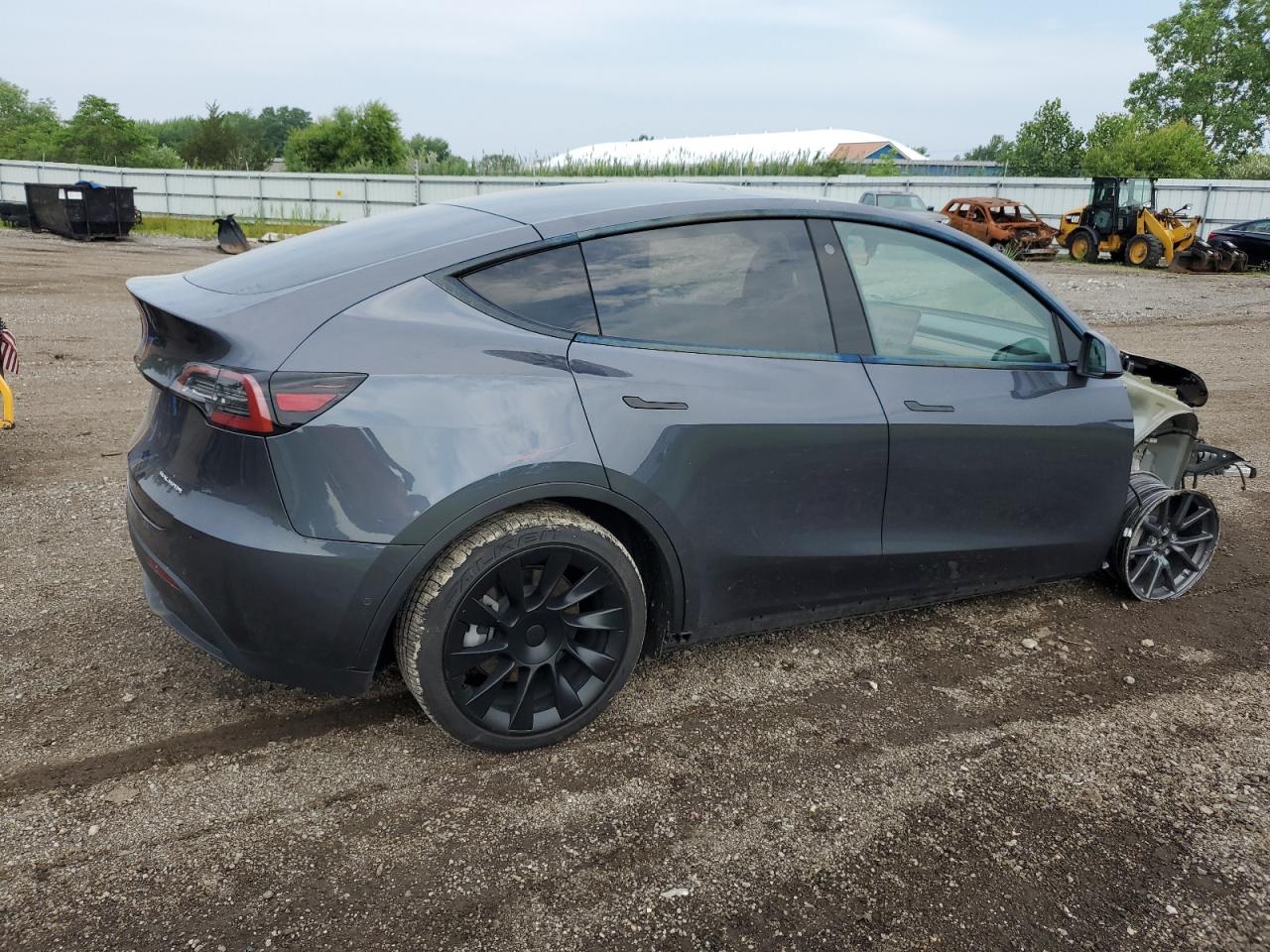 7SAYGDEE0NF325219 2022 Tesla Model Y