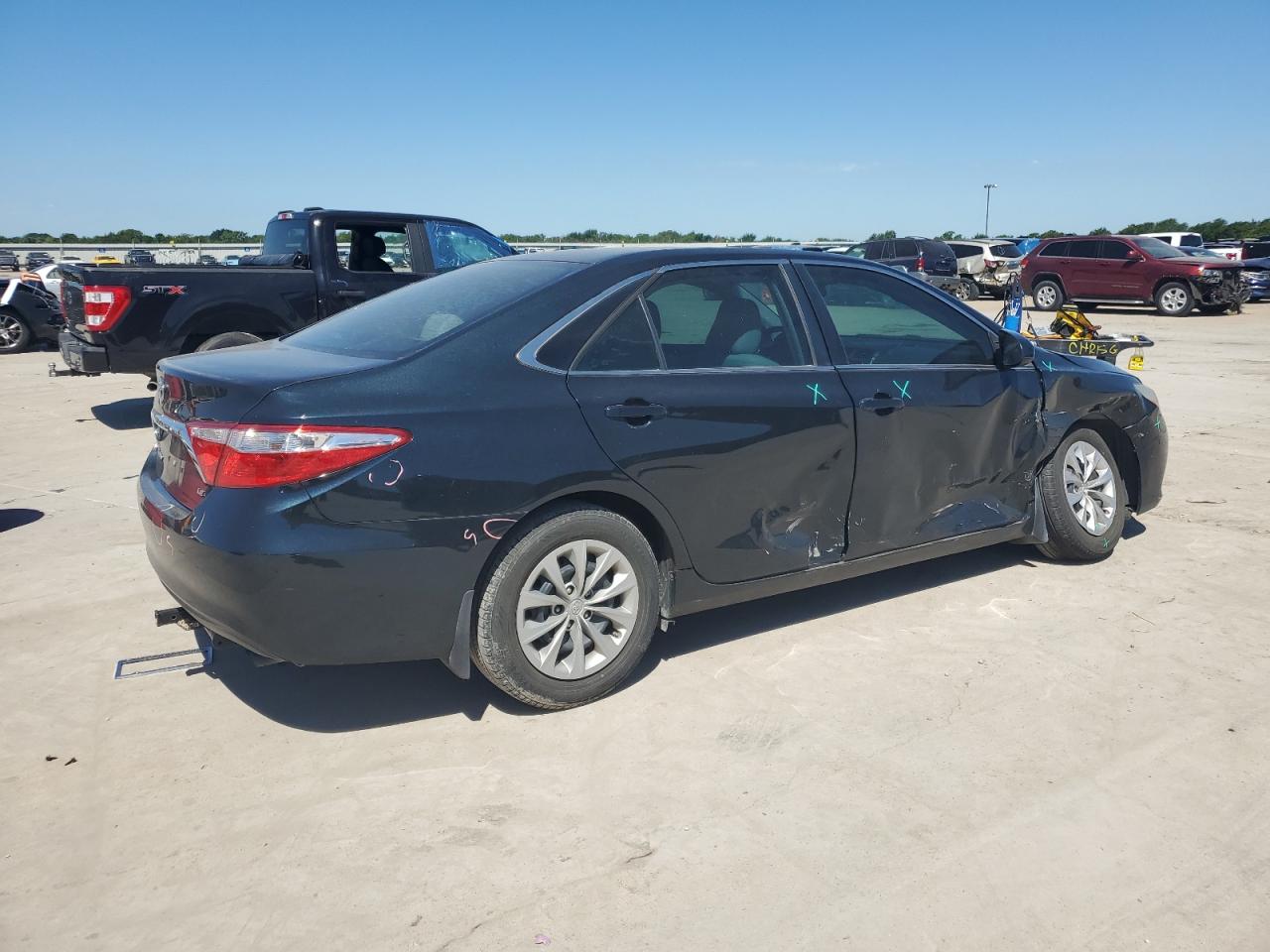 2016 Toyota Camry Le vin: 4T4BF1FK9GR533166