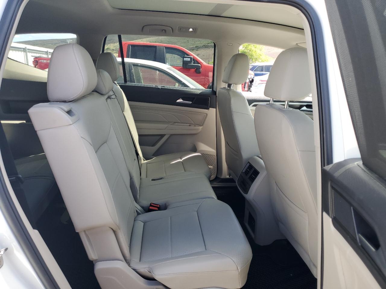 1V2KR2CA2NC531509 2022 Volkswagen Atlas Se