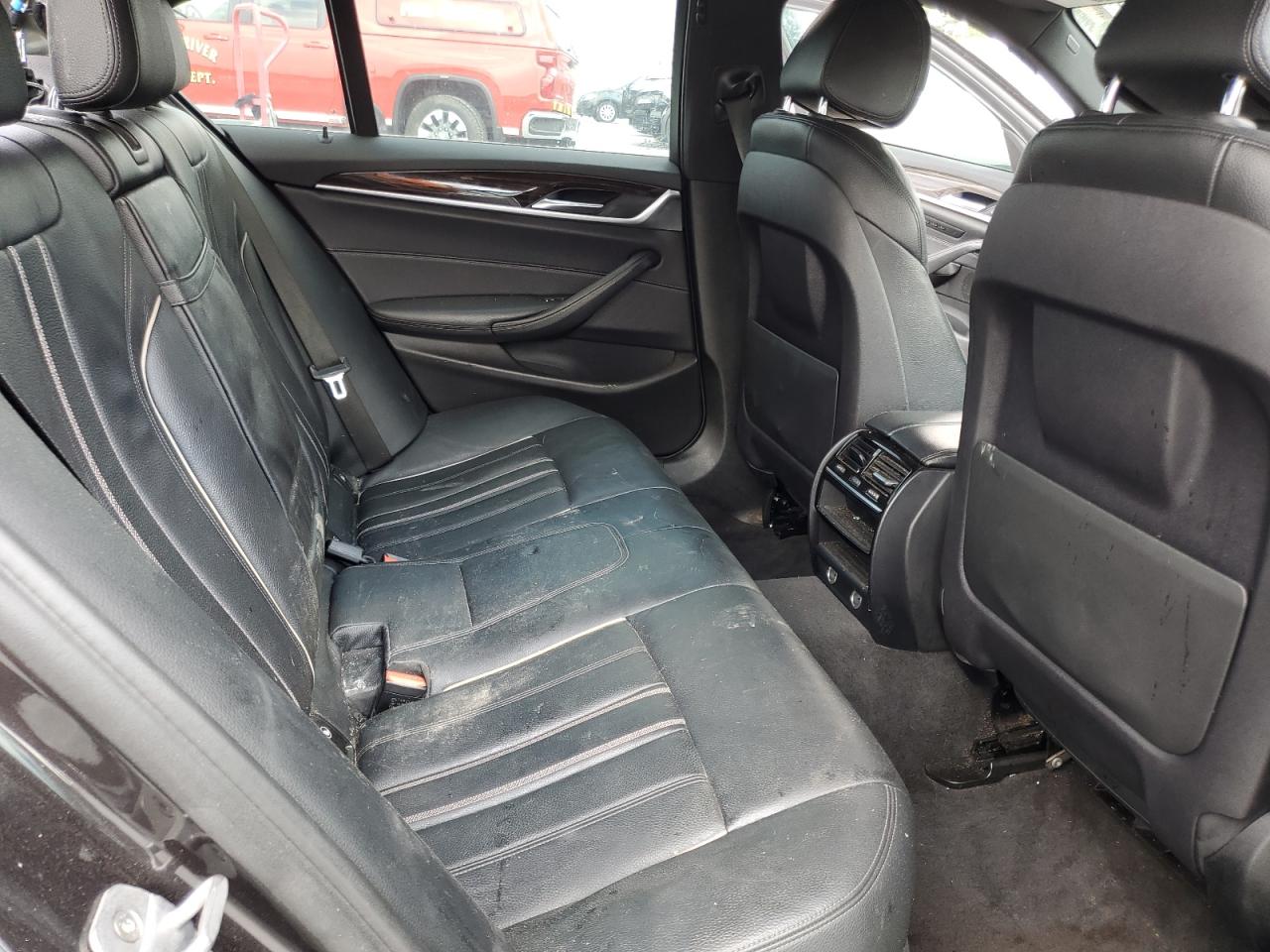 WBAJE7C53KWD55038 2019 BMW 540 Xi