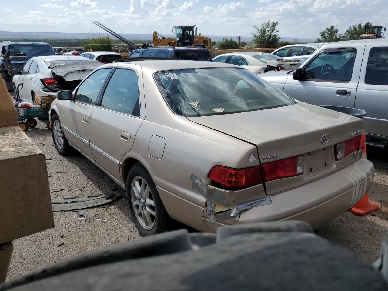 JT2BF28K8Y0236215 2000 Toyota Camry Le