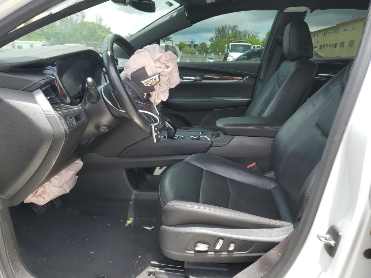 1GYKNCRS8LZ147760 2020 Cadillac Xt5 Premium Luxury