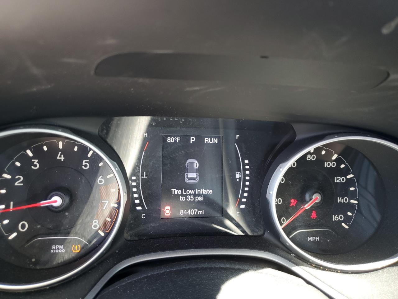 3C4NJDAB1JT192379 2018 Jeep Compass Sport