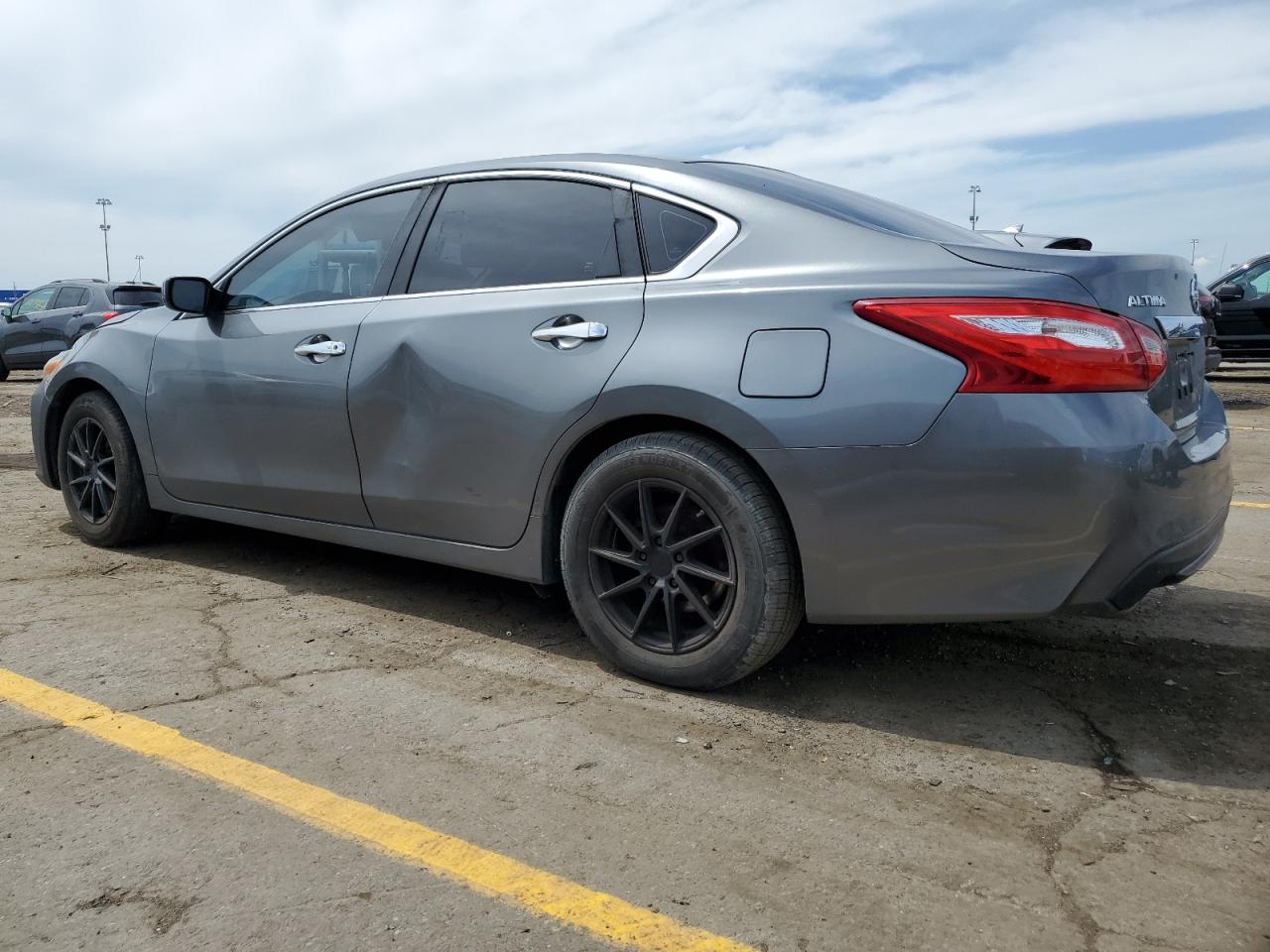 2016 Nissan Altima 2.5 vin: 1N4AL3AP1GN354007