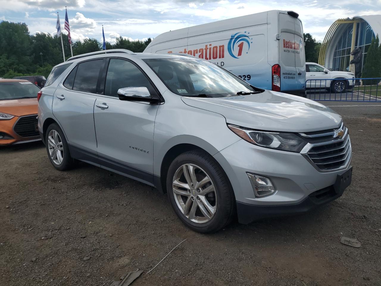 2GNAXMEV1J6311545 2018 Chevrolet Equinox Premier