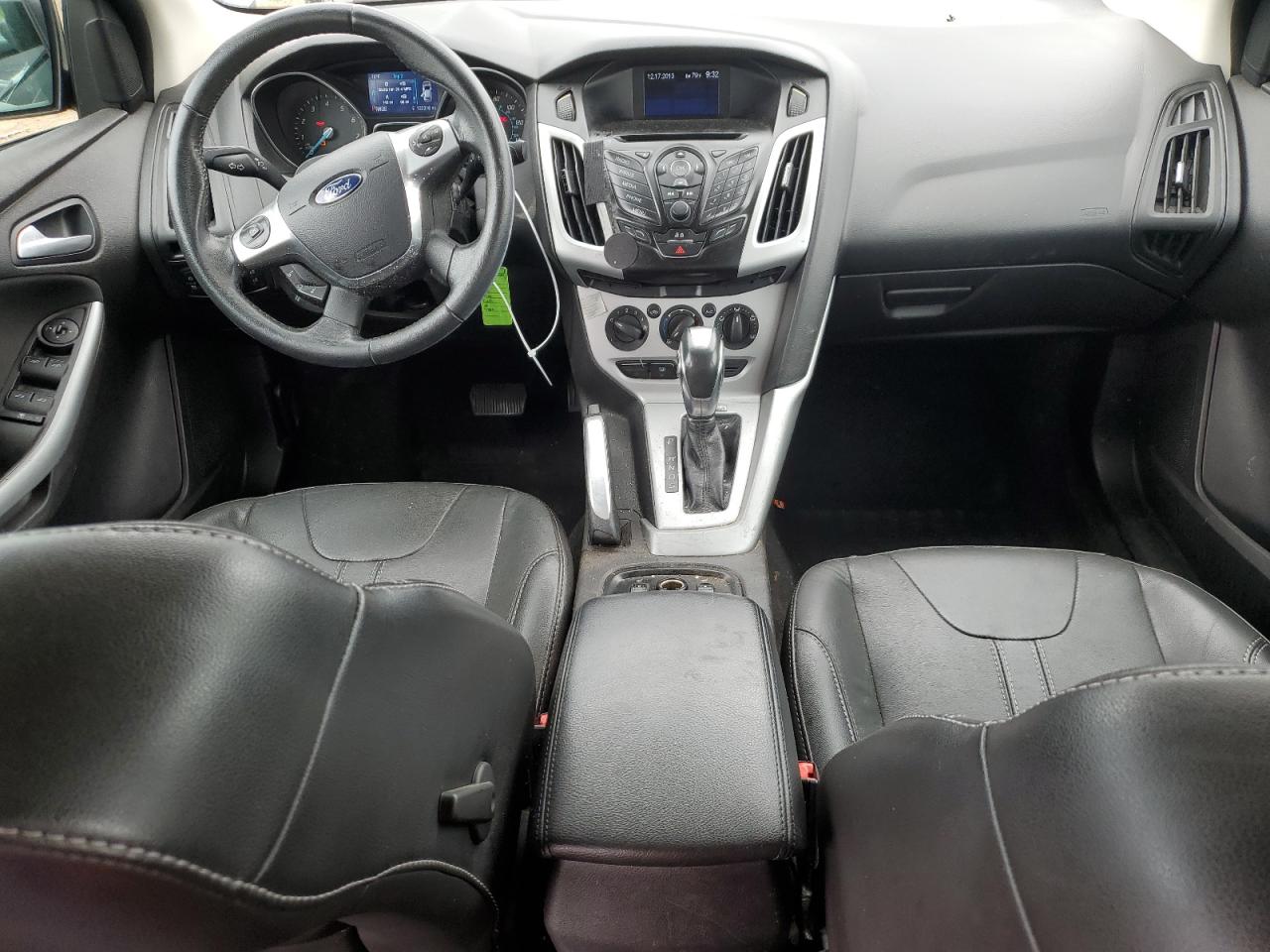 1FADP3F22EL141560 2014 Ford Focus Se