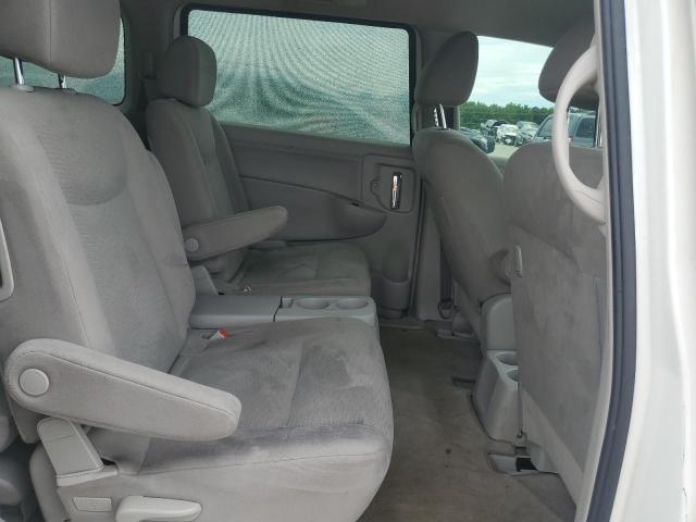 2015 Nissan Quest S VIN: JN8AE2KP4F9132053 Lot: 57300204