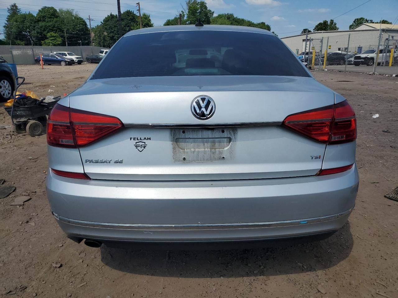 1VWBT7A36GC026397 2016 Volkswagen Passat Se