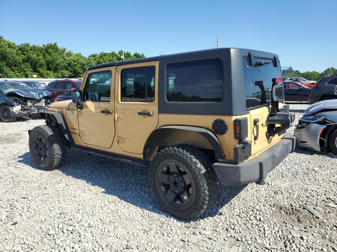 2014 Jeep Wrangler Unlimited Sport vin: 1C4BJWDG9EL236684