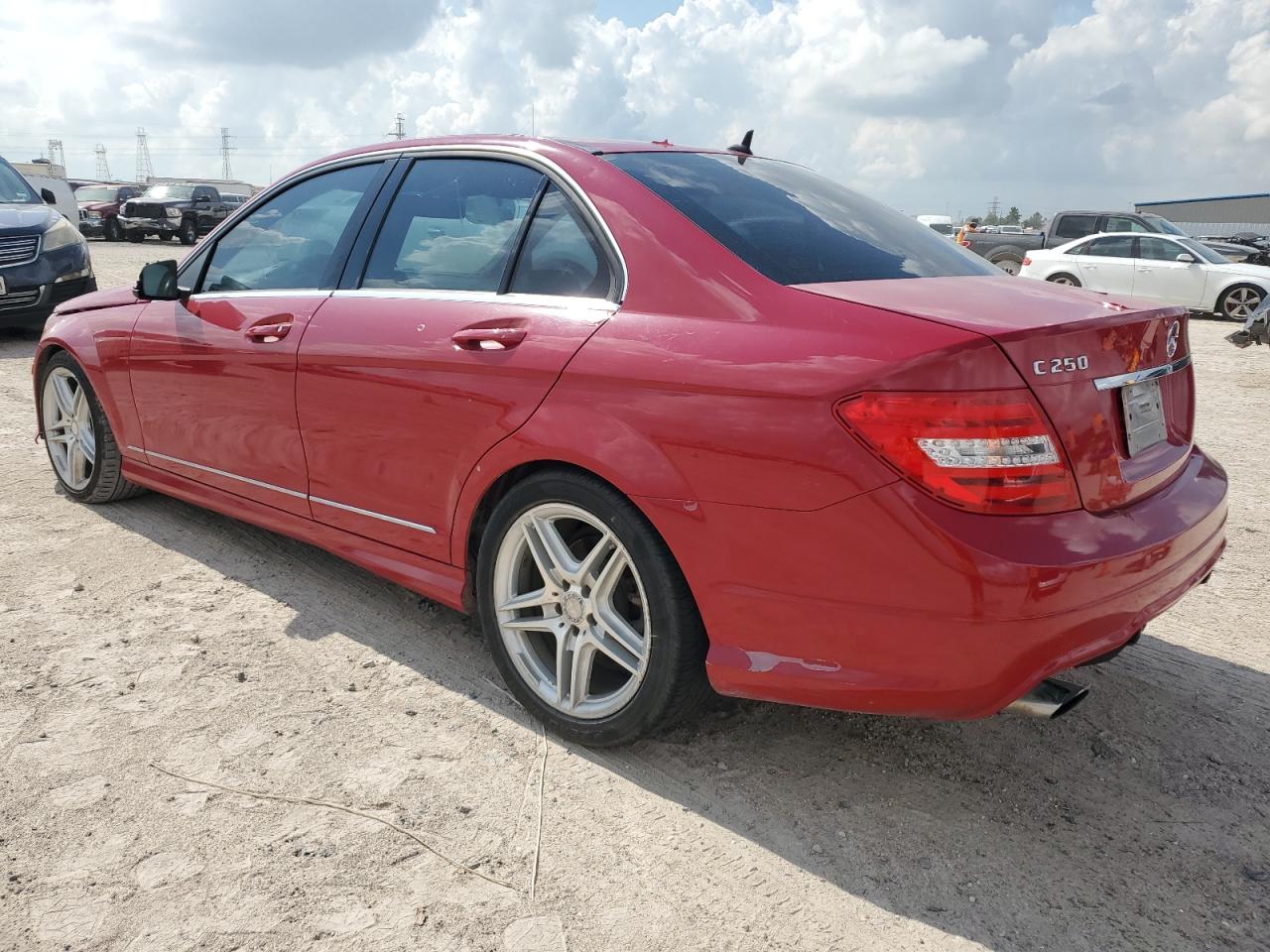 2014 Mercedes-Benz C 250 vin: WDDGF4HB4EG238500