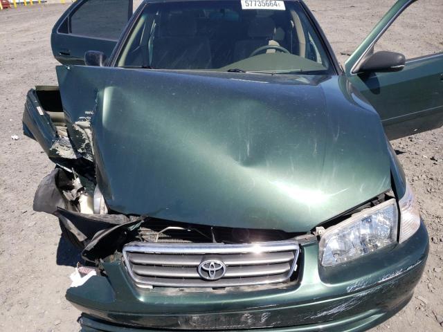 2000 Toyota Camry Ce VIN: JT2BG22K2Y0452826 Lot: 57735664