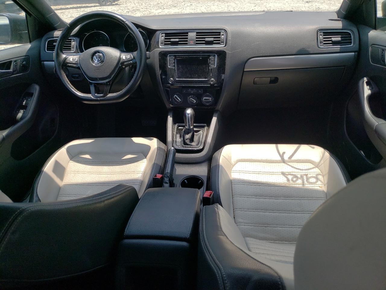 3VWD17AJ6HM353721 2017 Volkswagen Jetta Sport