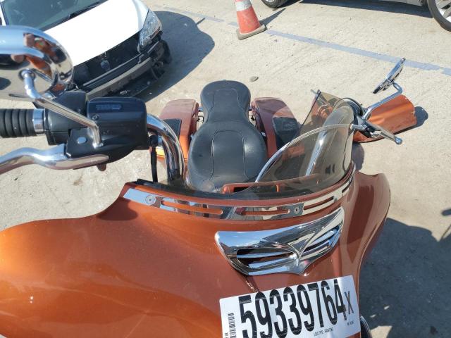 2019 HARLEY-DAVIDSON FLDE 1HD1YCJ27KB051967