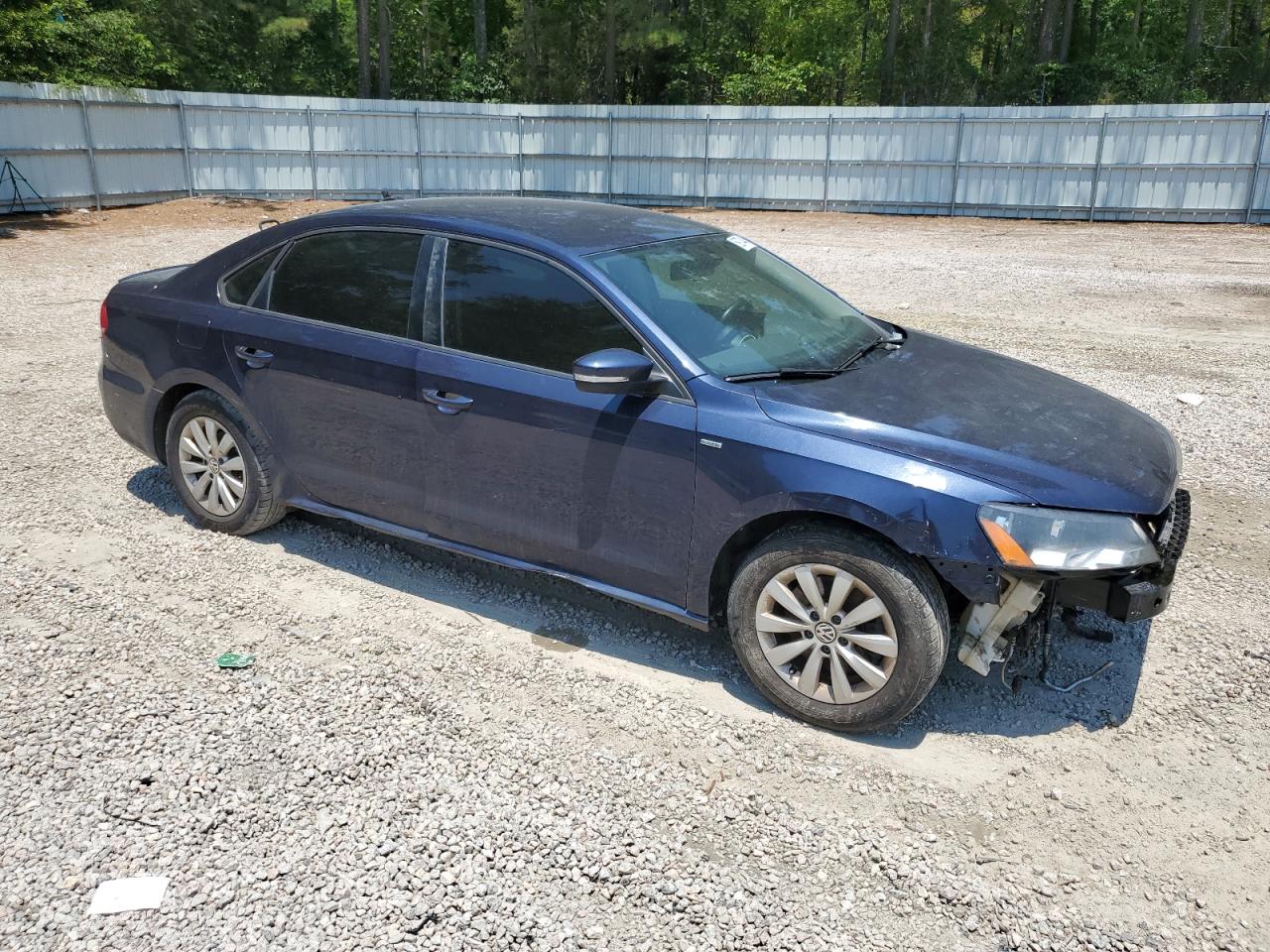 2014 Volkswagen Passat S vin: 1VWAP7A32EC021601