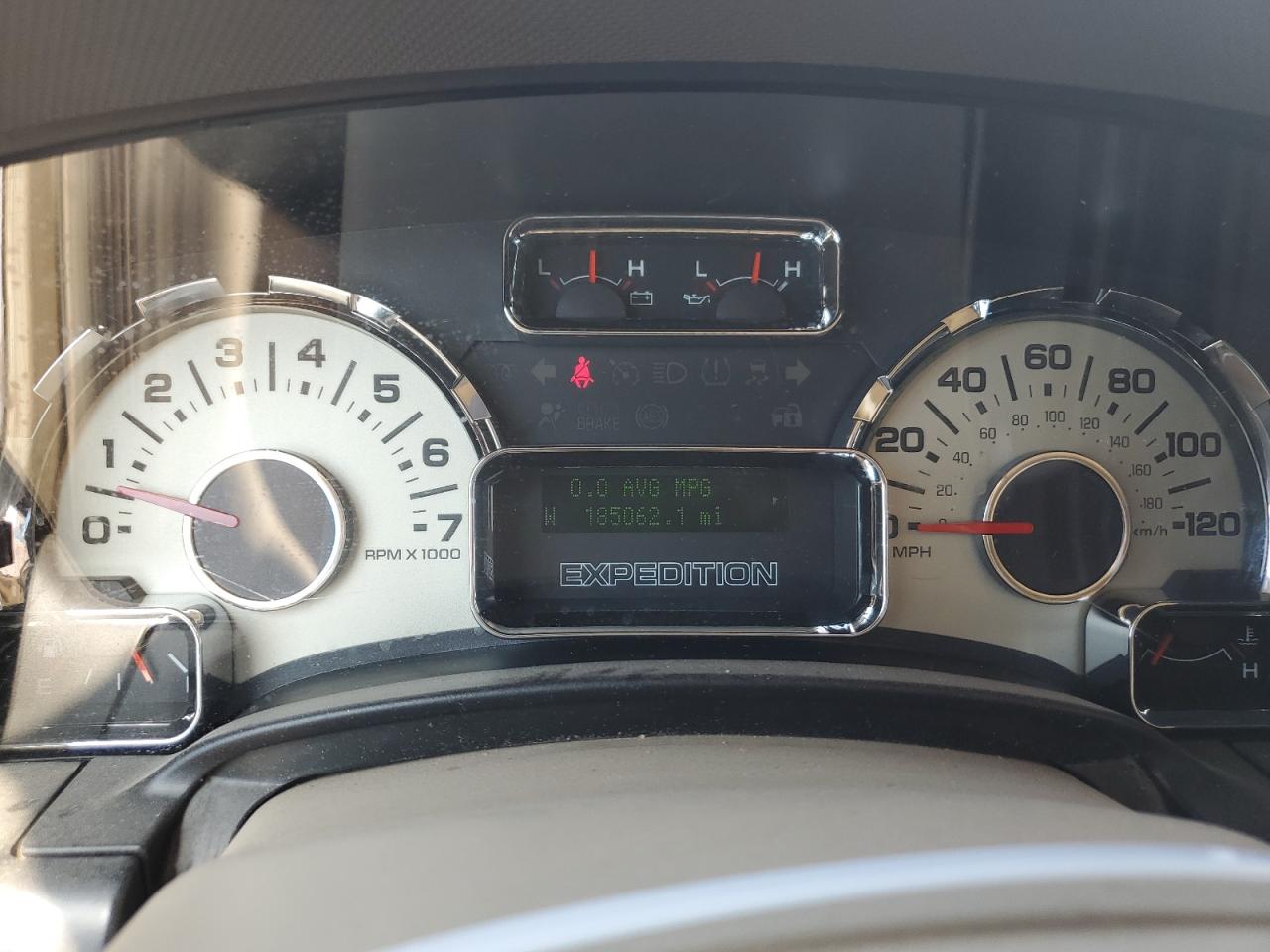 1FMJK1J59BEF26126 2011 Ford Expedition El Xlt