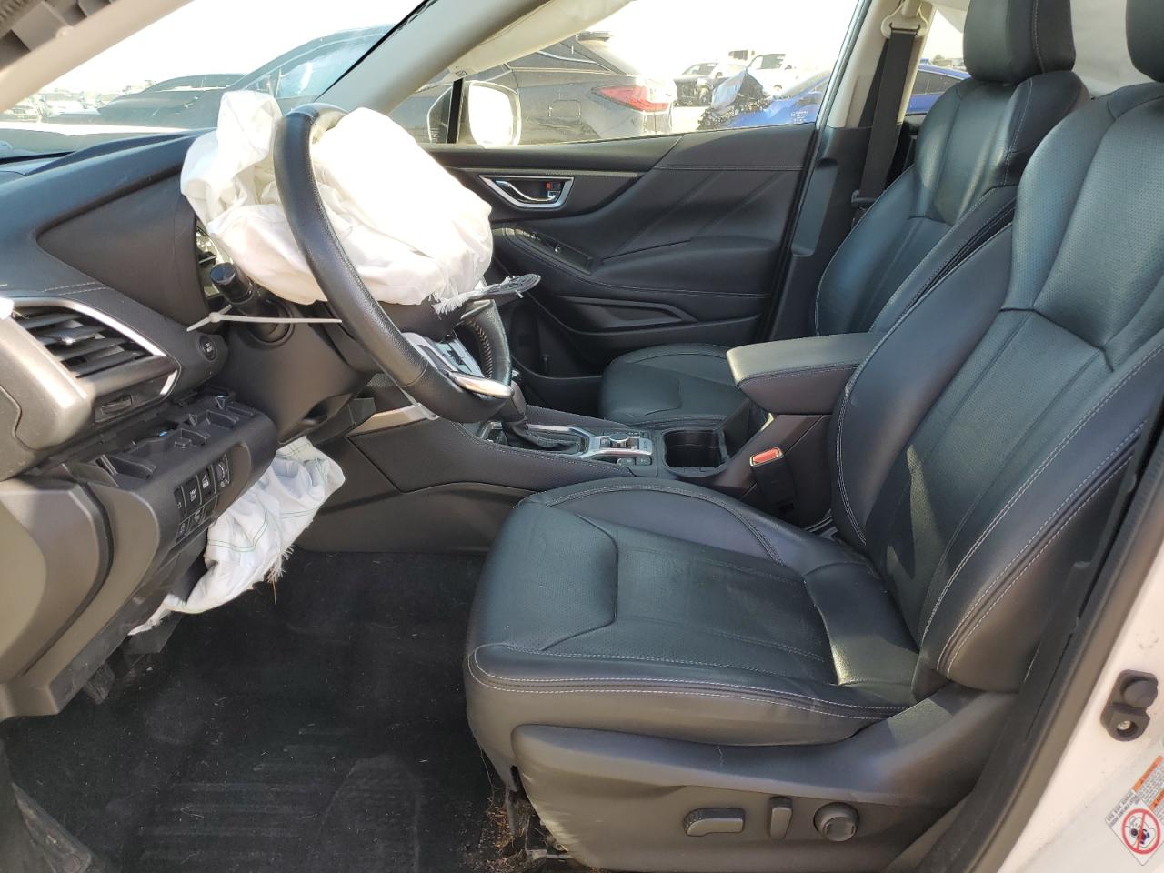 JF2SKAUC9KH589973 2019 Subaru Forester Limited