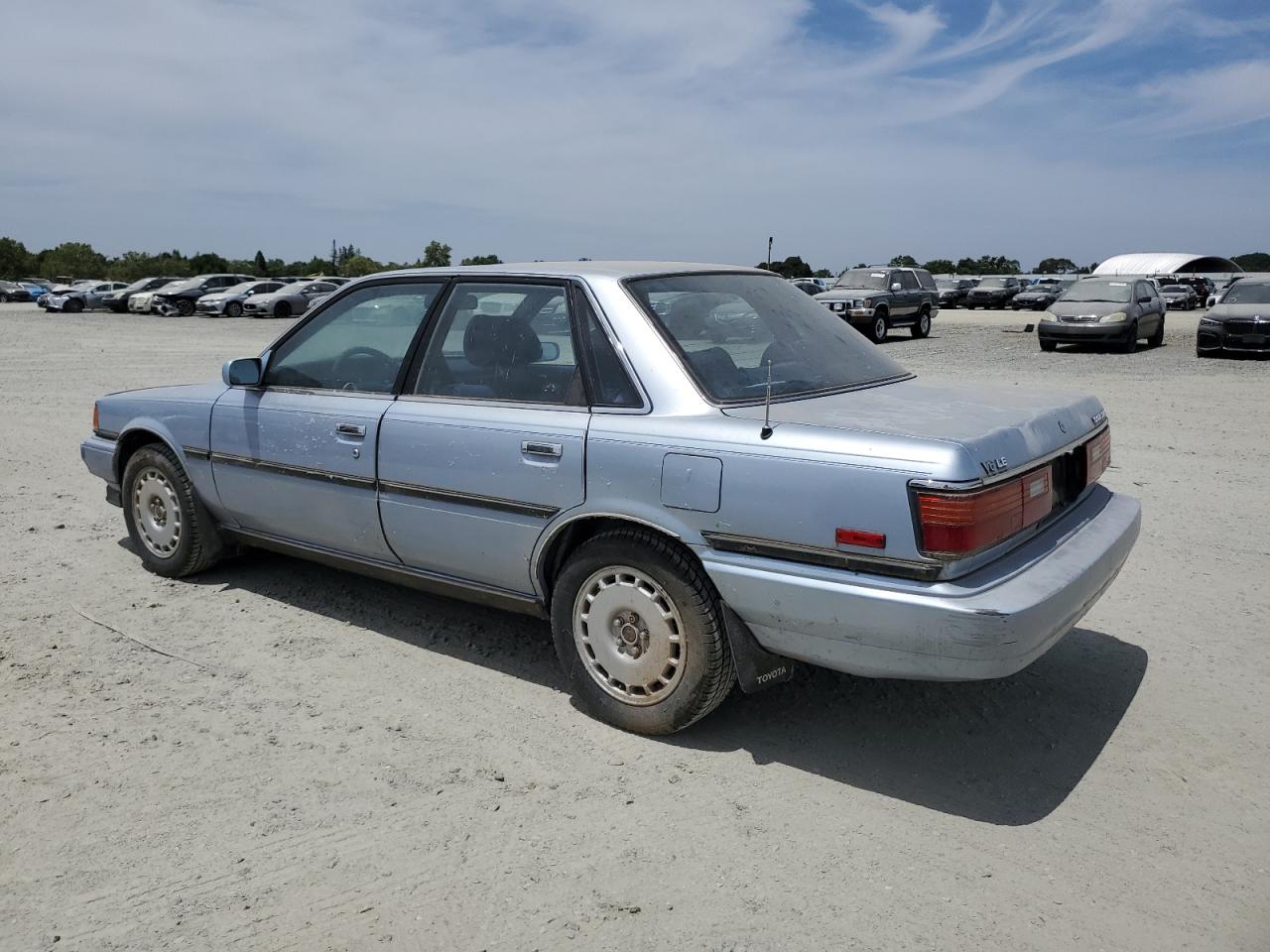 JT2VV22E2K0042130 1989 Toyota Camry Le