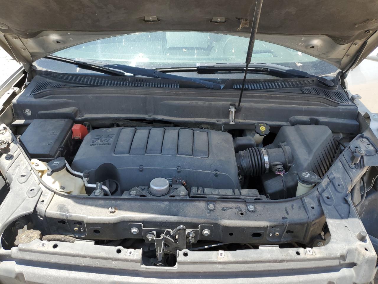 1GKLVNED9AJ111377 2010 GMC Acadia Slt-2