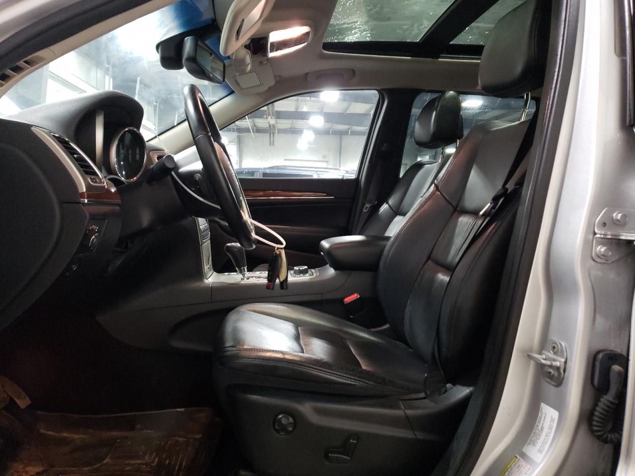 1J4RR5GGXBC744486 2011 Jeep Grand Cherokee Limited