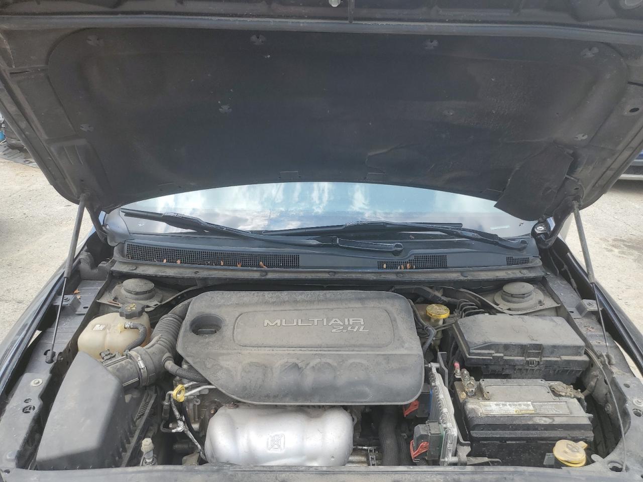 1C3CCCAB2GN144866 2016 Chrysler 200 Limited