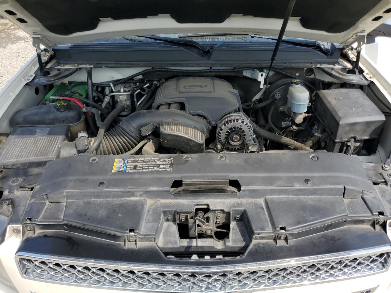 1GNSKCE07BR218987 2011 Chevrolet Tahoe K1500 Ltz