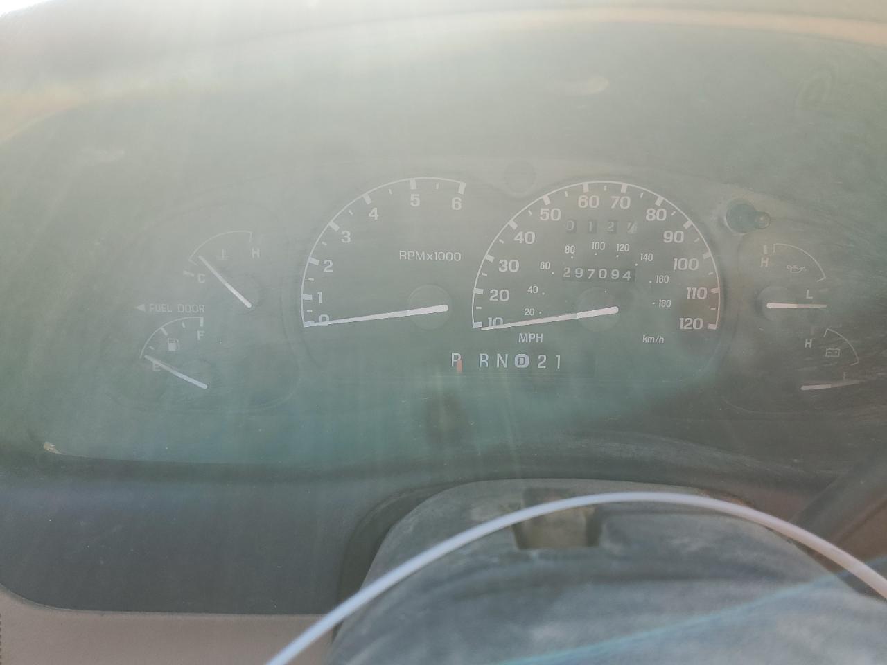 1FMZU34EXWZC07871 1998 Ford Explorer