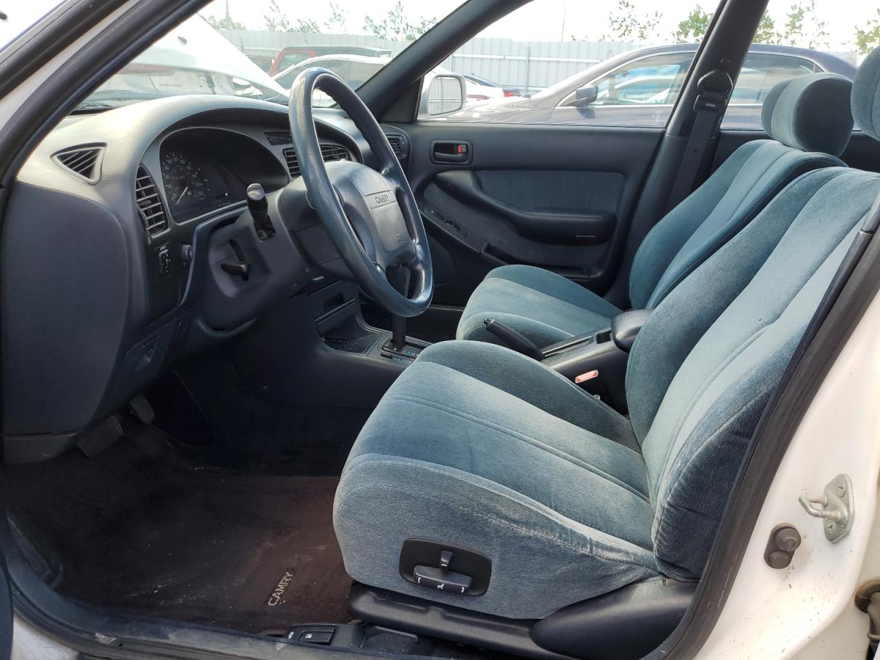 JT2SK12F7P0179392 1993 Toyota Camry Le