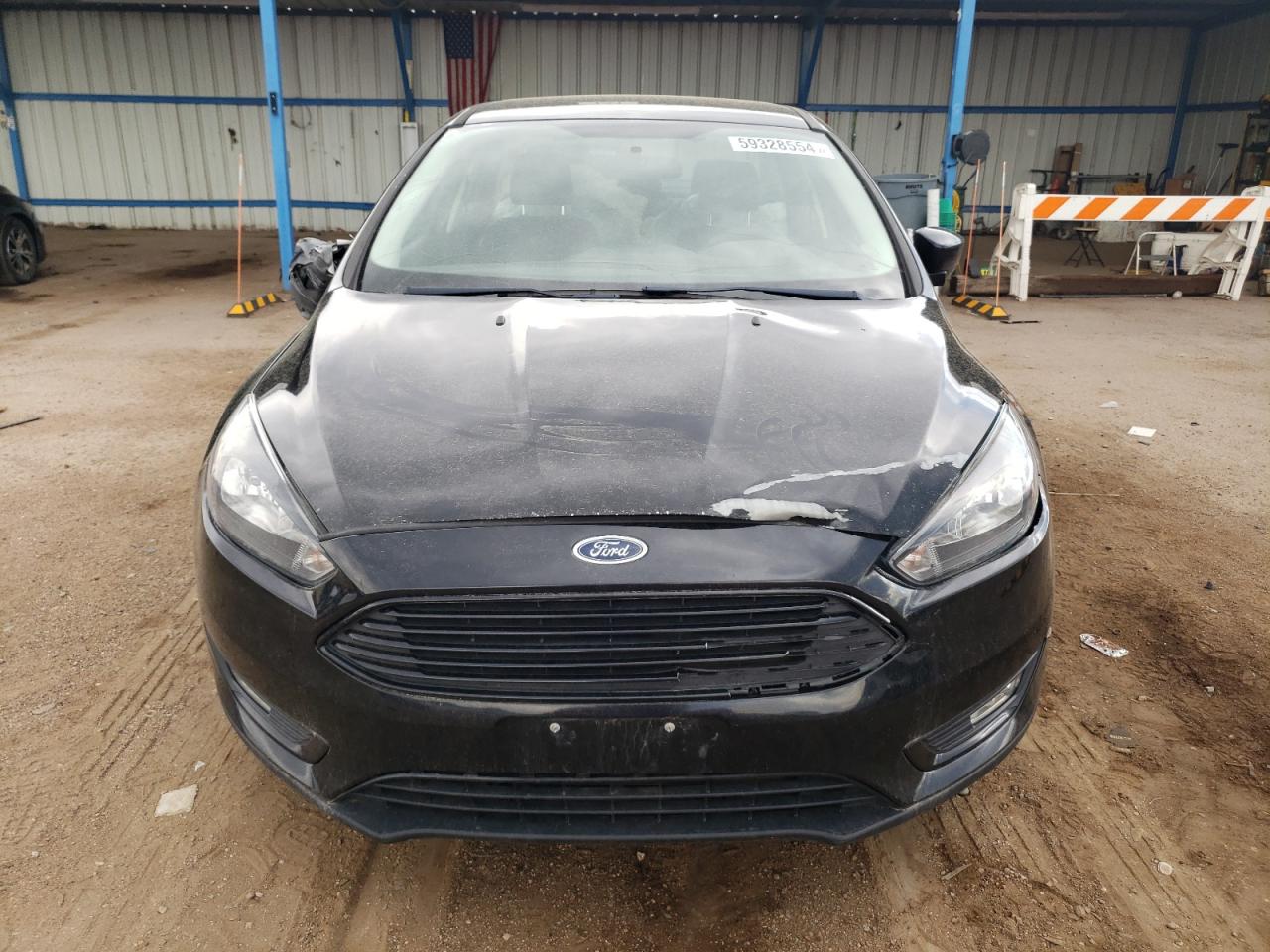 1FADP3FE9JL260100 2018 Ford Focus Se