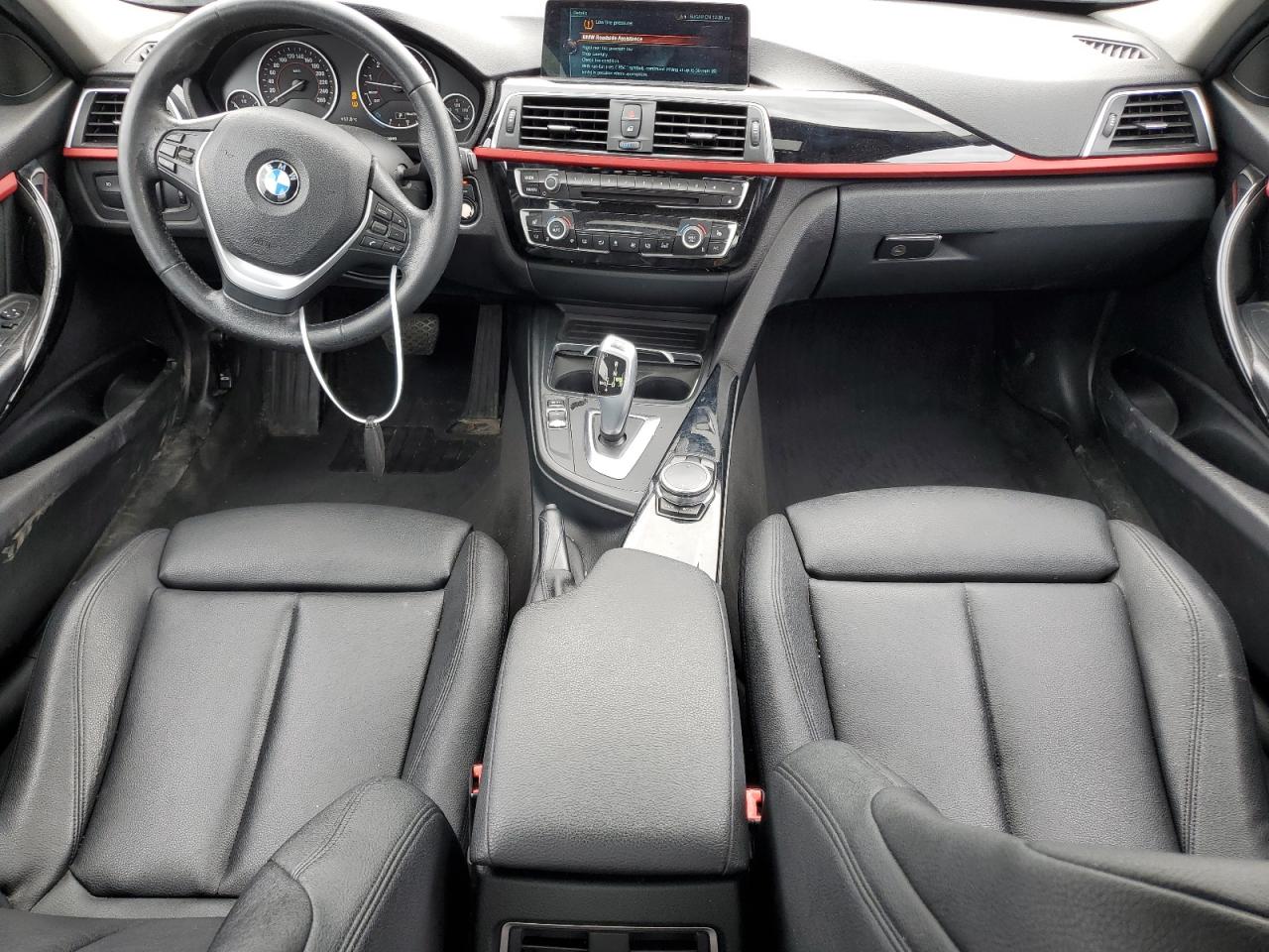 WBA8E5G53HNU22780 2017 BMW 320 Xi