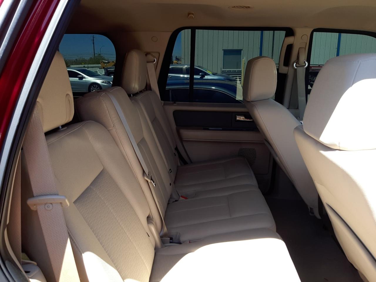 1FMFU16588LA40226 2008 Ford Expedition Xlt