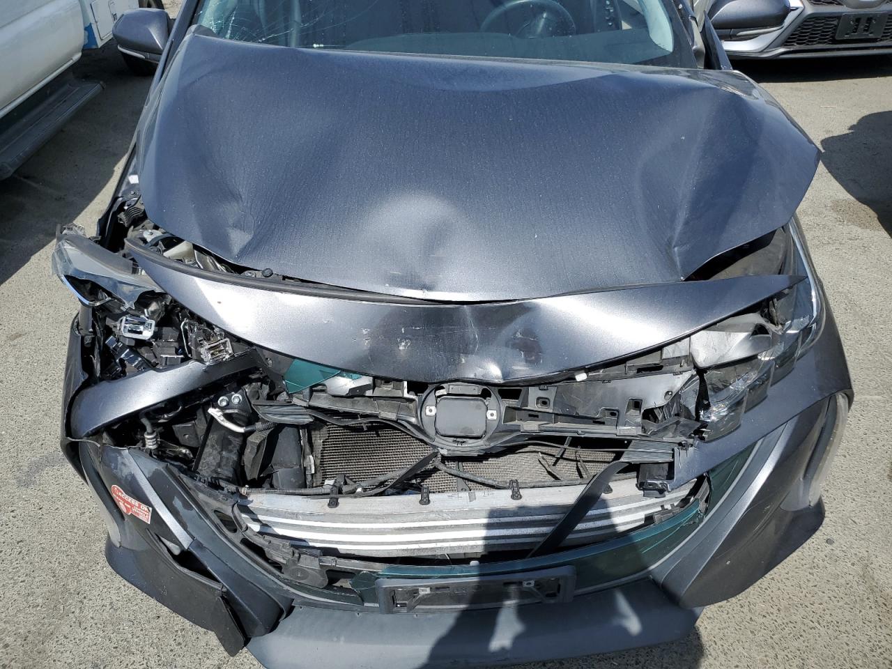 JTDKARFP9H3039016 2017 Toyota Prius Prime