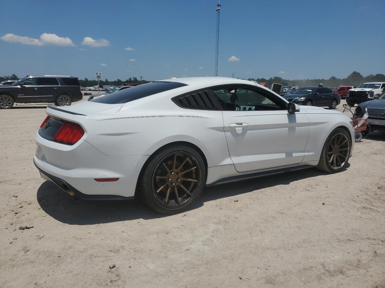 2015 Ford Mustang vin: 1FA6P8TH2F5396777