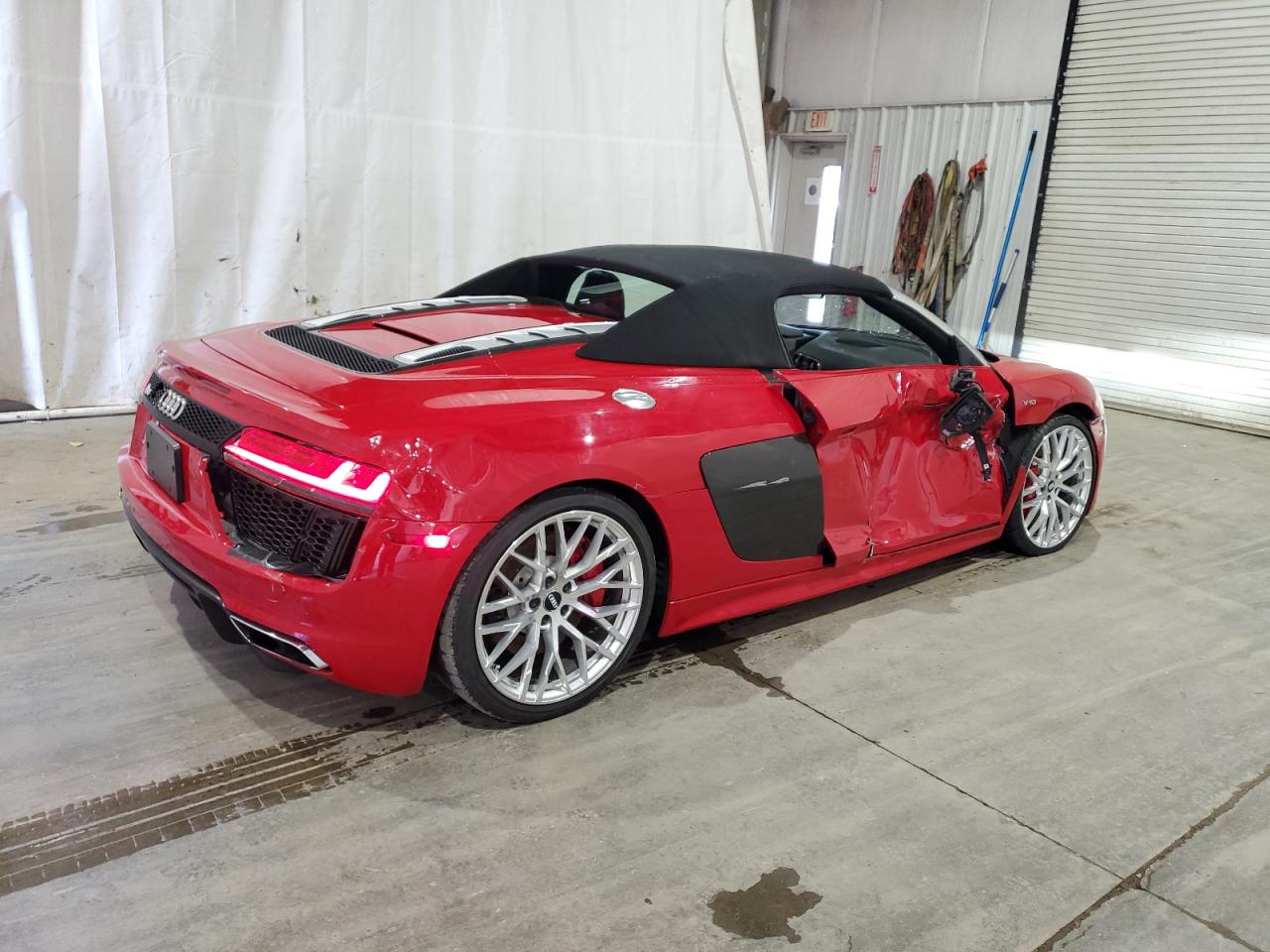 WUAVACFX2H7903488 2017 Audi R8 Spyder