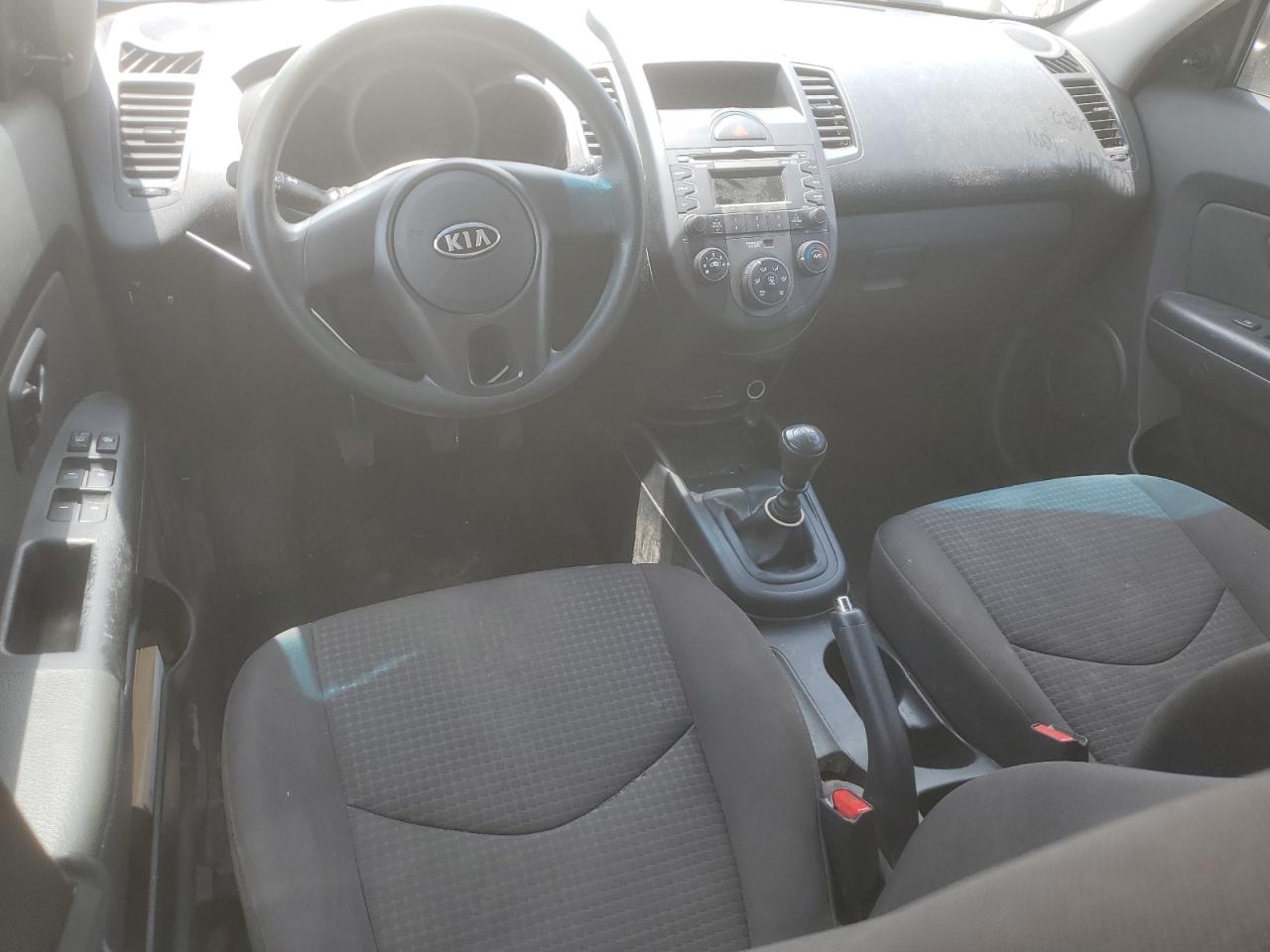 KNDJT2A17B7322529 2011 Kia Soul