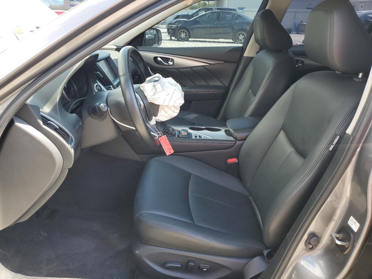 JN1EV7AP7KM542562 2019 Infiniti Q50 Luxe