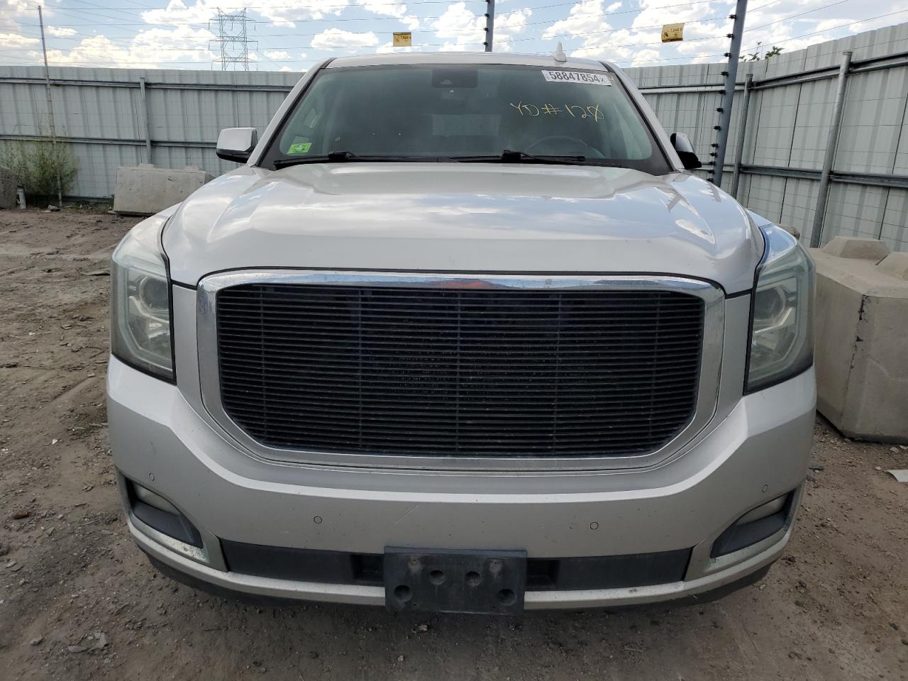 2016 GMC Yukon Xl Denali vin: 1GKS2HKJXGR213278