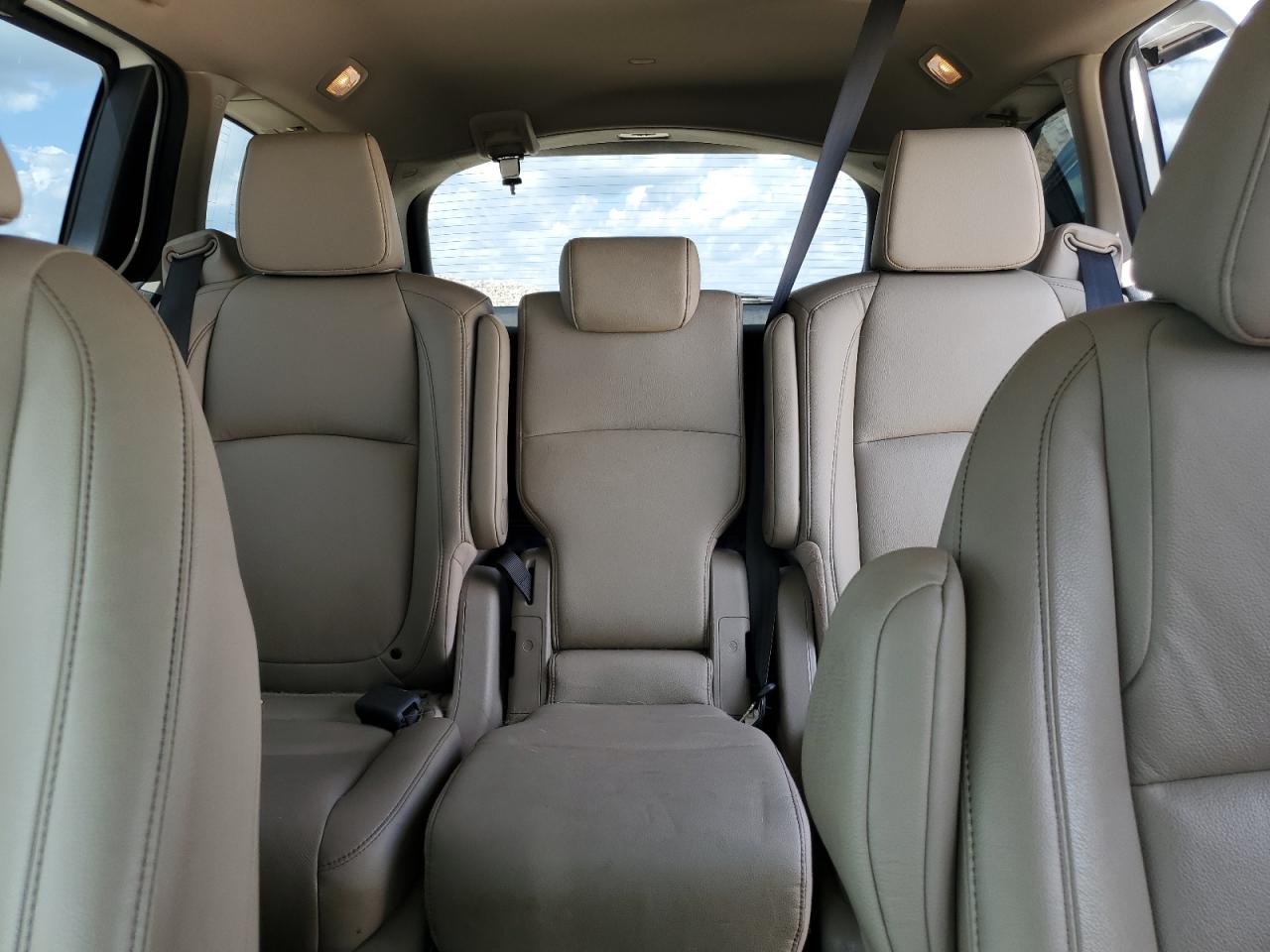 5FNRL6H73NB005530 2022 Honda Odyssey Exl