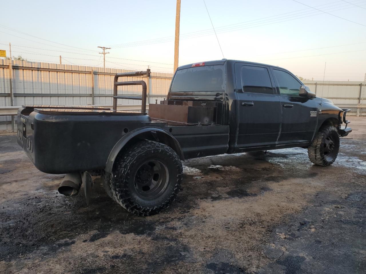 3D73Y4CLXBG543475 2011 Dodge Ram 3500