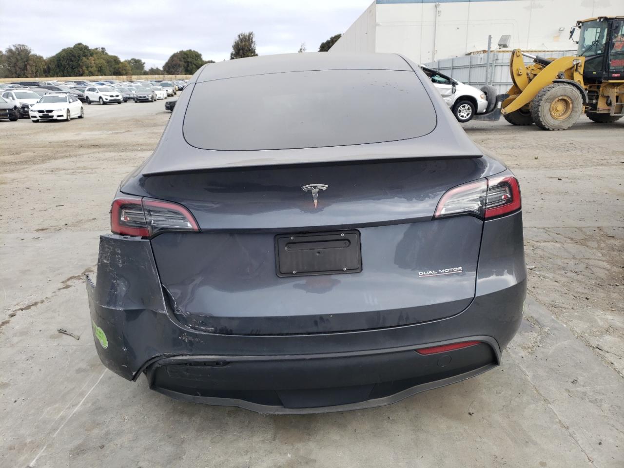 7SAYGDEF2PF854313 2023 Tesla Model Y