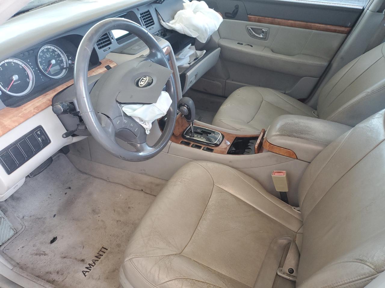 KNALD124045035540 2004 Kia Amanti