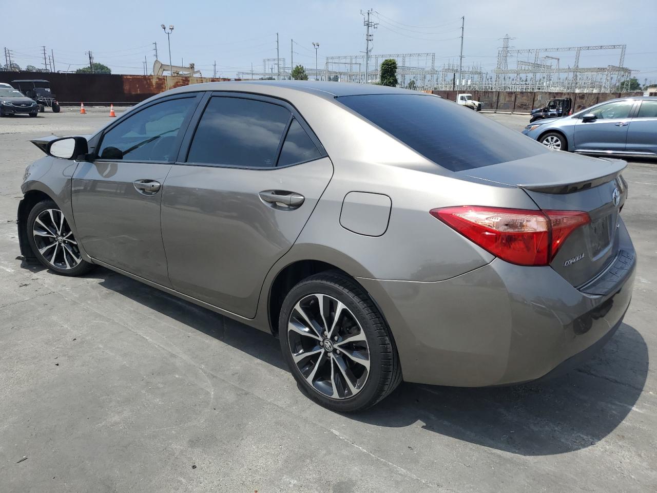 2019 Toyota Corolla L vin: 2T1BURHE8KC144101