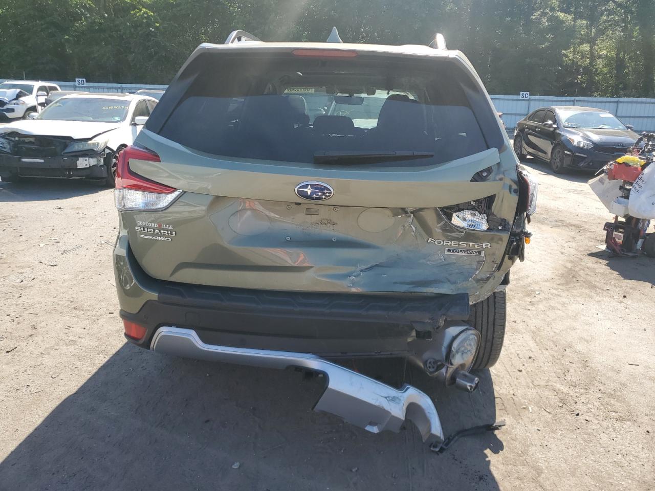 JF2SKAXC1MH556691 2021 Subaru Forester Touring