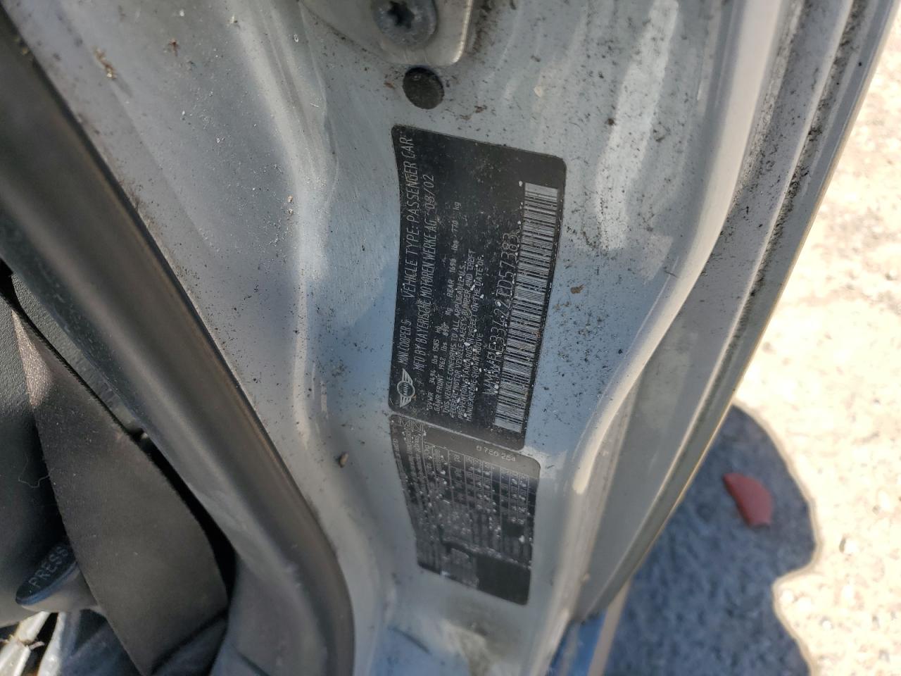 WMWRE33422TD57383 2002 Mini Cooper S