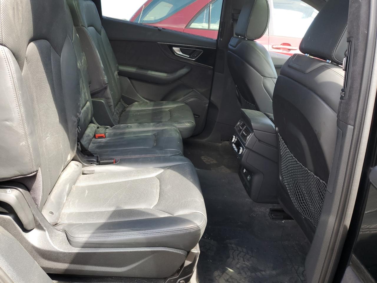 WA1VABF76JD011625 2018 Audi Q7 Prestige